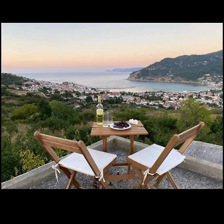 Apartment με θέα και ησυχία Skopelos Town