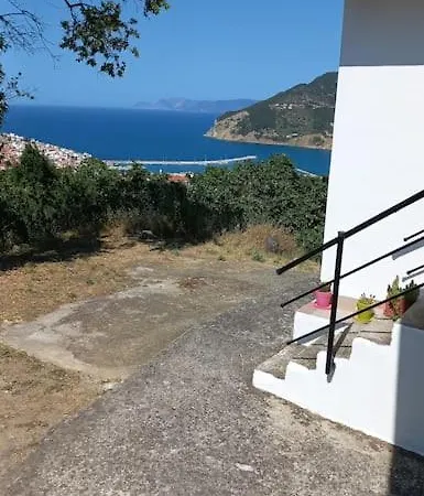 Apartment με θέα και ησυχία Skopelos Town