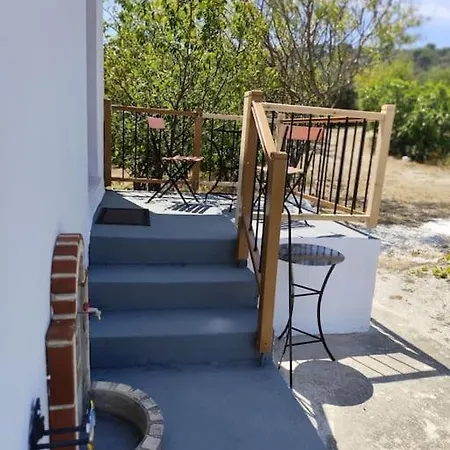με θέα και ησυχία * Skopelos Town