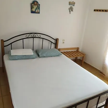 Apartment με θέα και ησυχία *