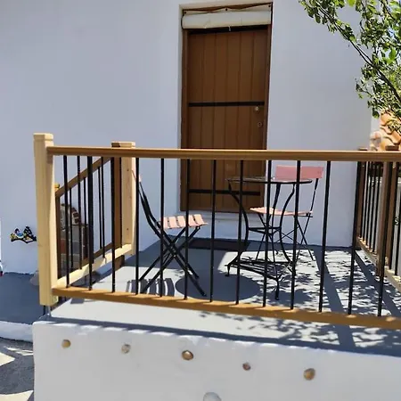 με θέα και ησυχία * Skopelos Town